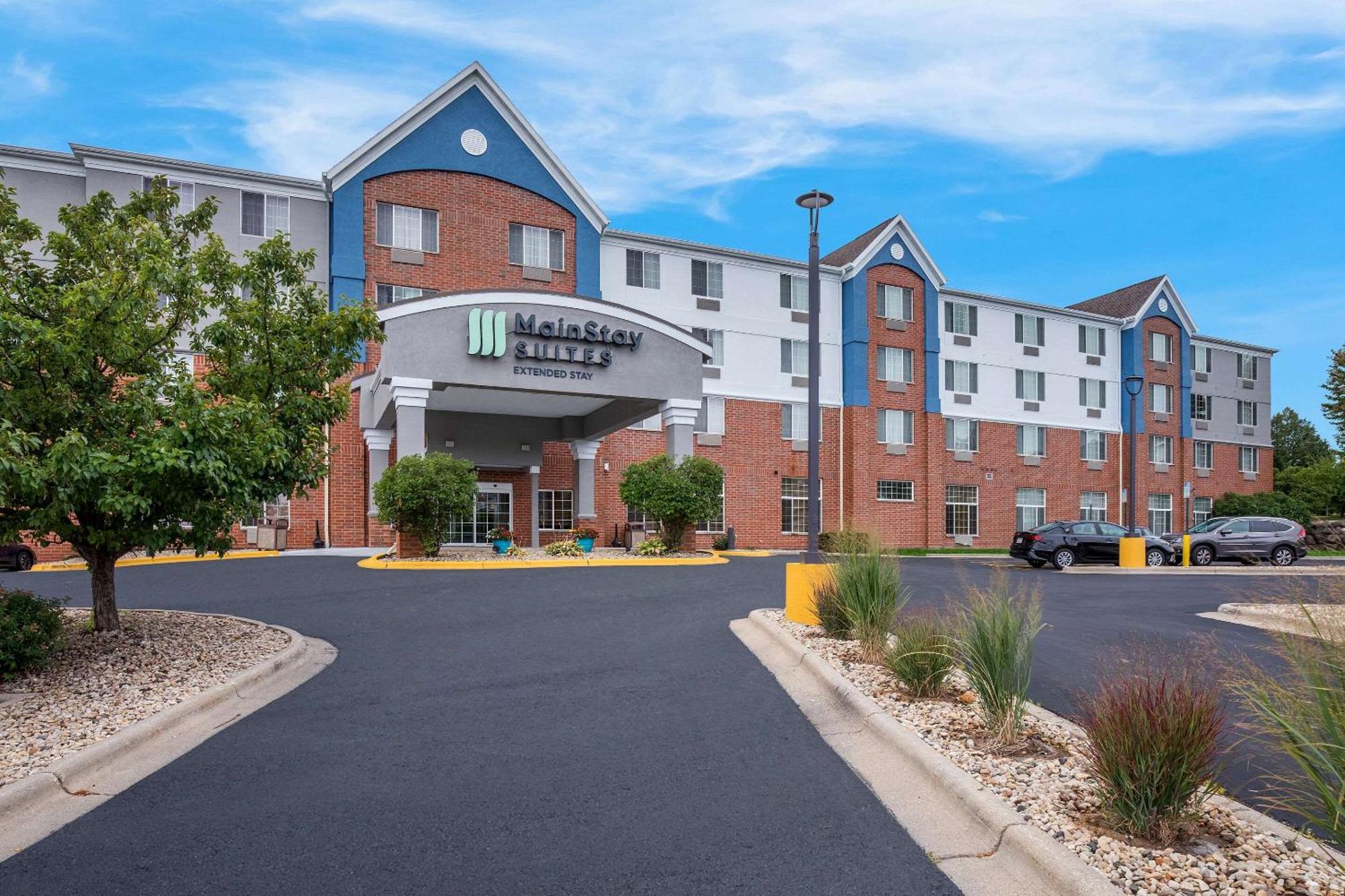 Mainstay Suites Fitchburg - Madison Extérieur photo